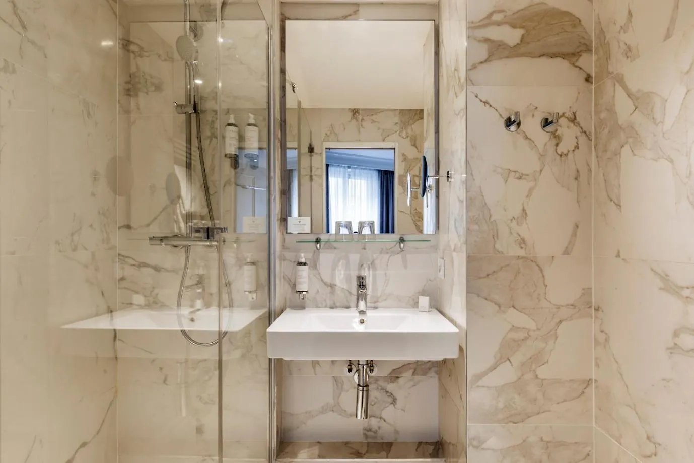 Maison Pigalle Paris Hotel